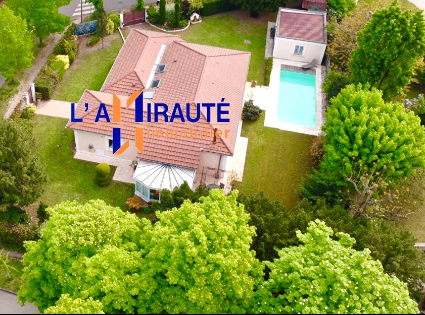 luxe huis te koop in Charlemagne