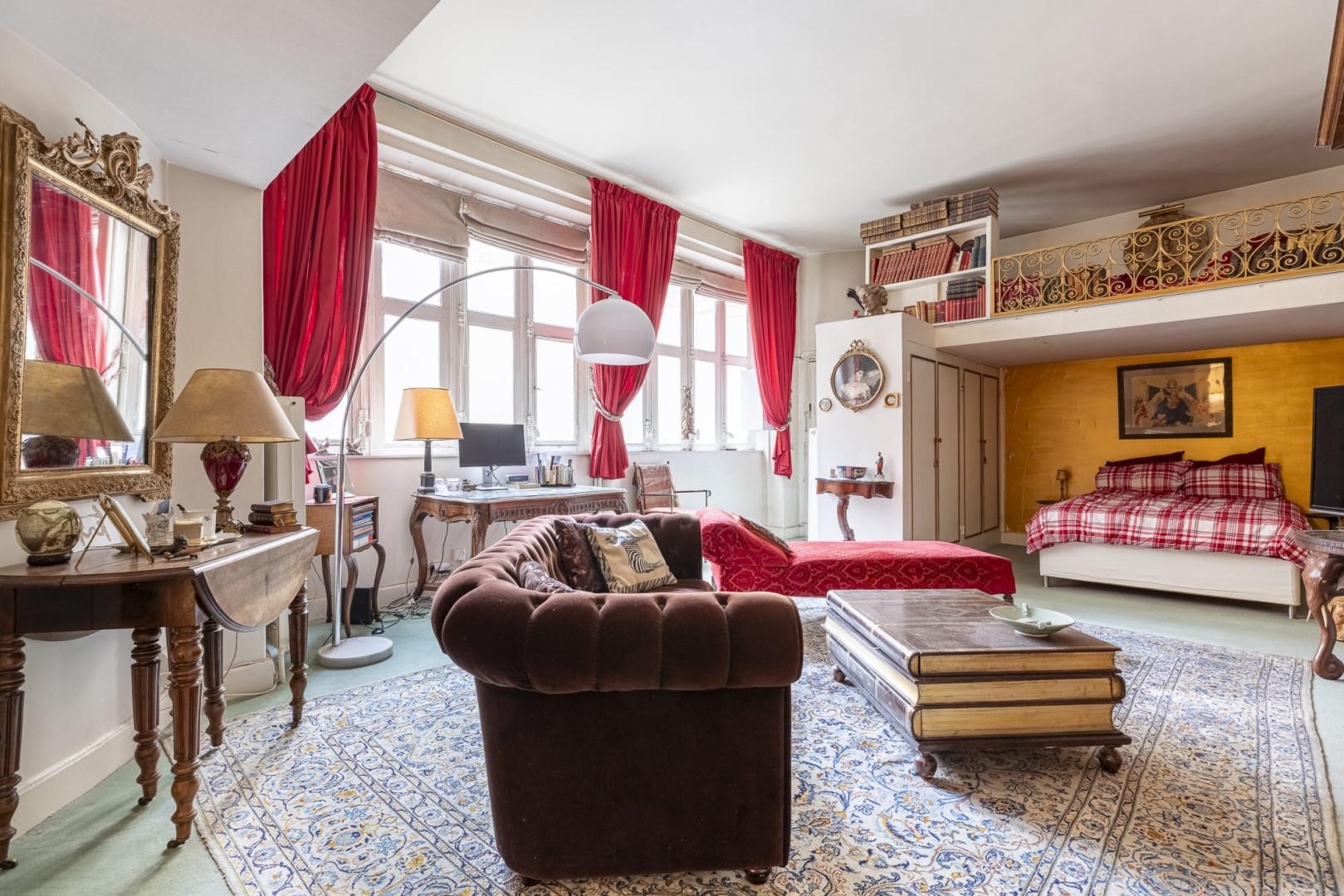 Appartement de luxe à vendre dans le quartier Triangle d'Or