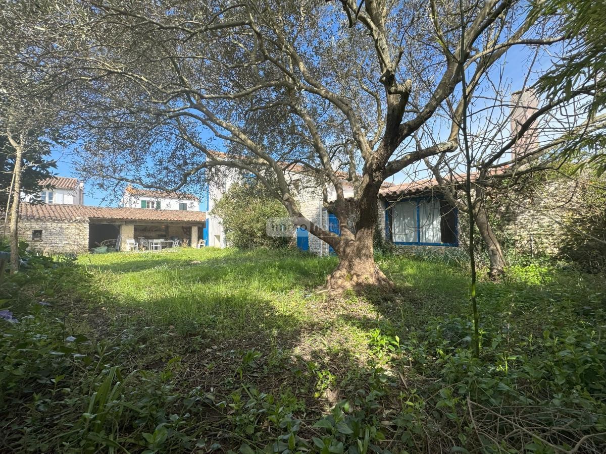 Luxury house for sale in Le Bois-Plage-en-Ré
