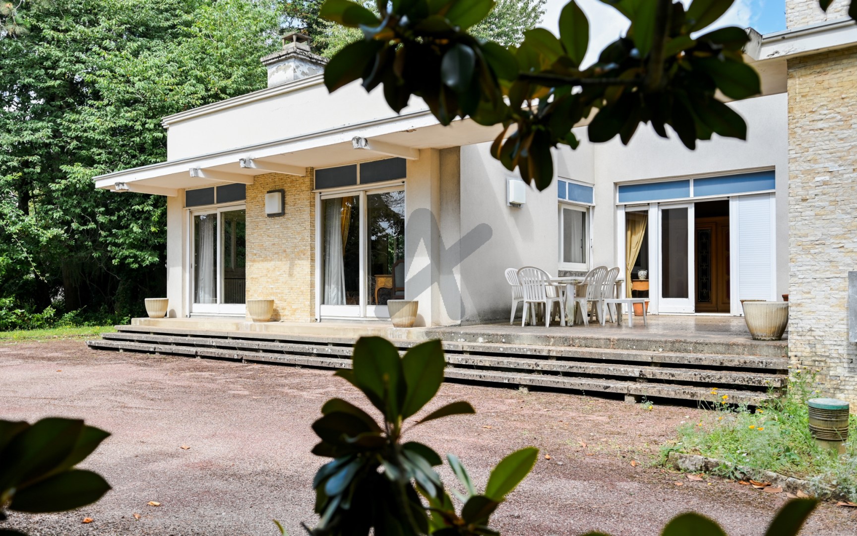 Luxury house for sale in the district Centre et Nord Ouest