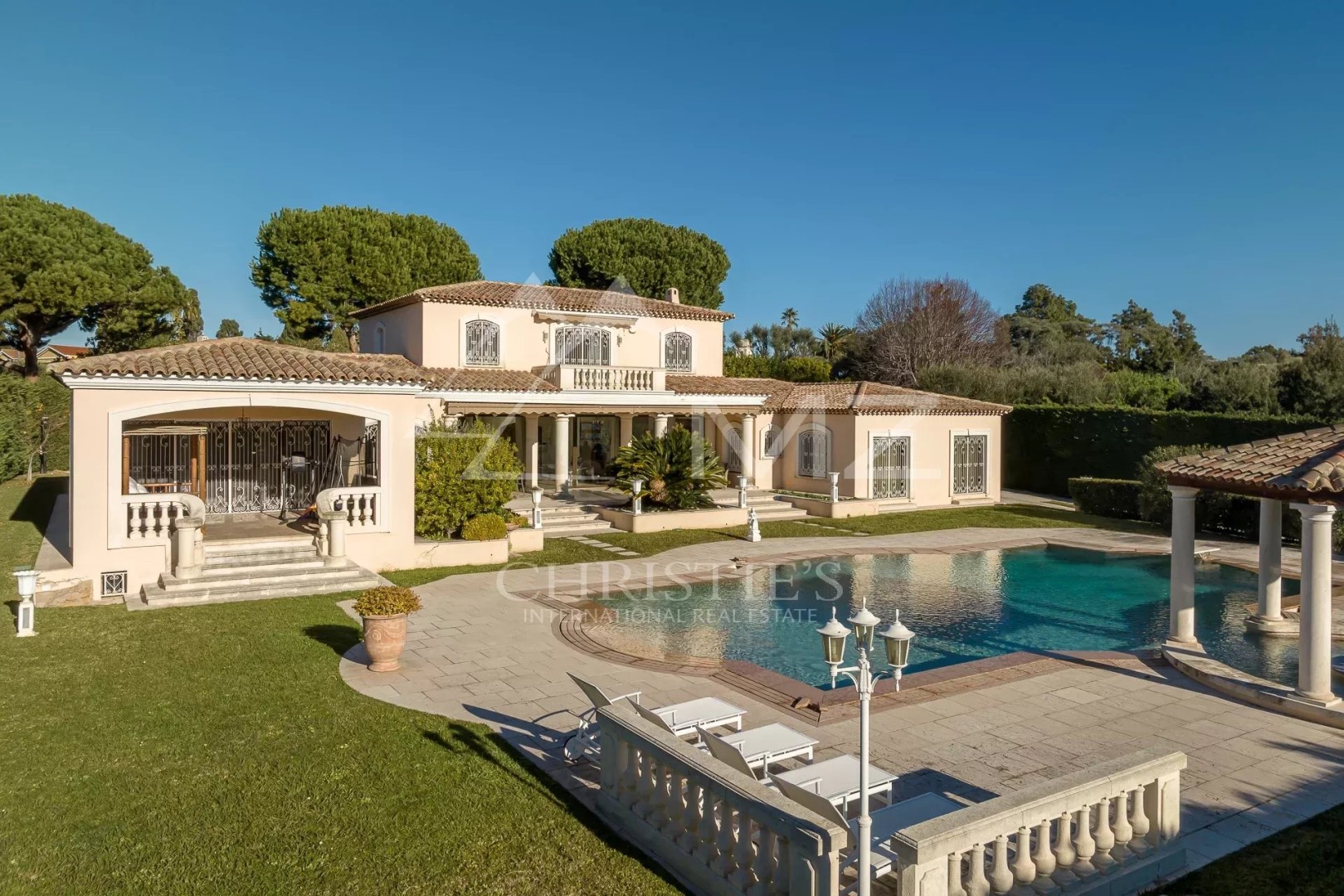 Villa de luxe à vendre dans le quartier Le Cap