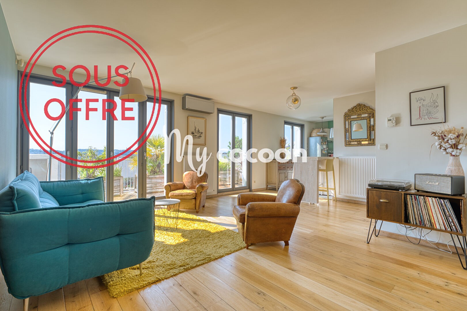 luxury duplex for sale in the district Monplaisir-Le Bachut