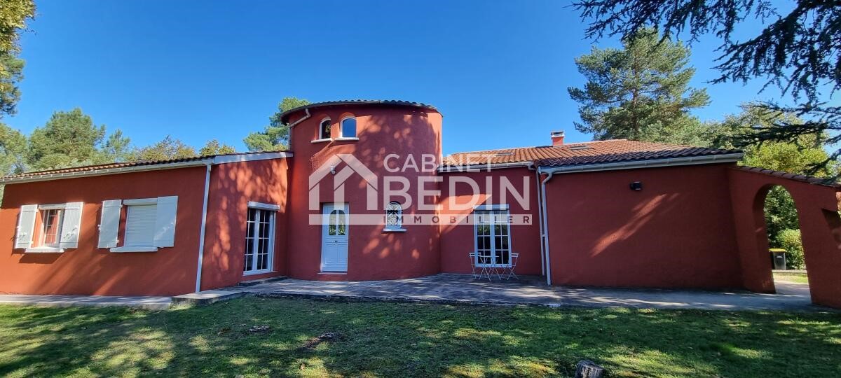 Maison de luxe à vendre dans le quartier Mano
