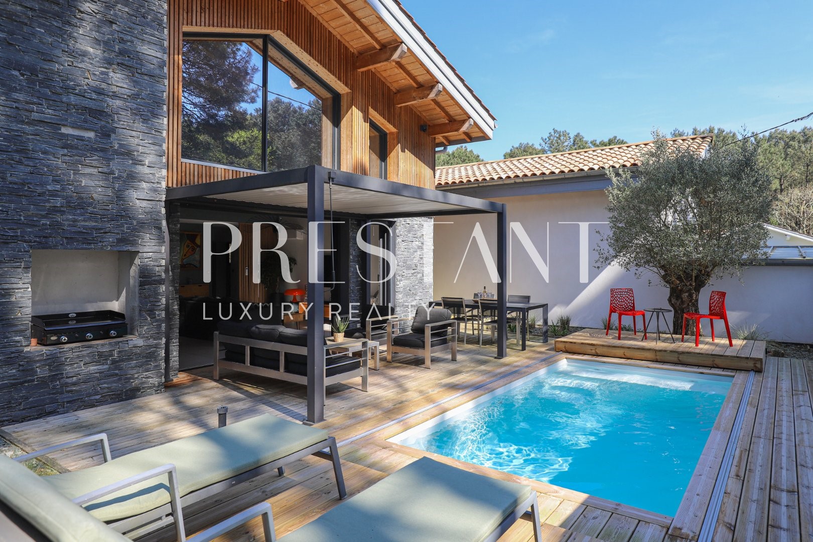 Maison de luxe en location saisonnière dans le quartier Pignada