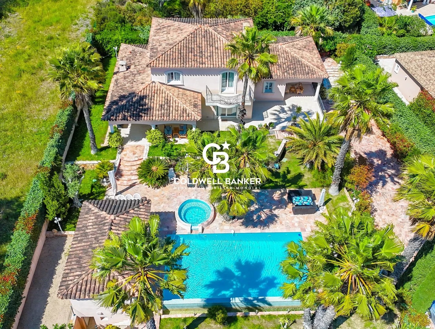 Luxury house for sale in the district Aiguebonne