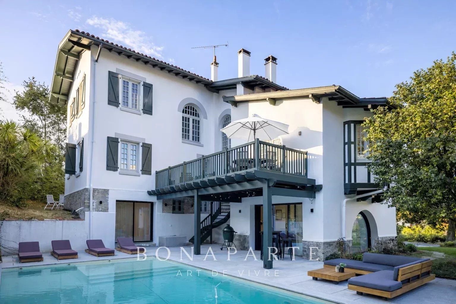 Maison de luxe à vendre dans le quartier Saint Martin-Cité des Fleurs