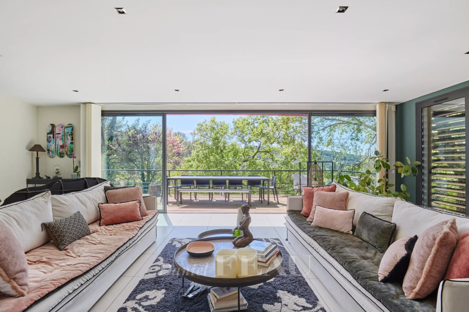 Maison de luxe à vendre dans le quartier Granettes-Jauberte-Sainte Anne
