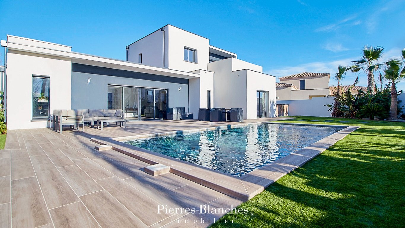 Architect house for sale in Le Cap d'Agde