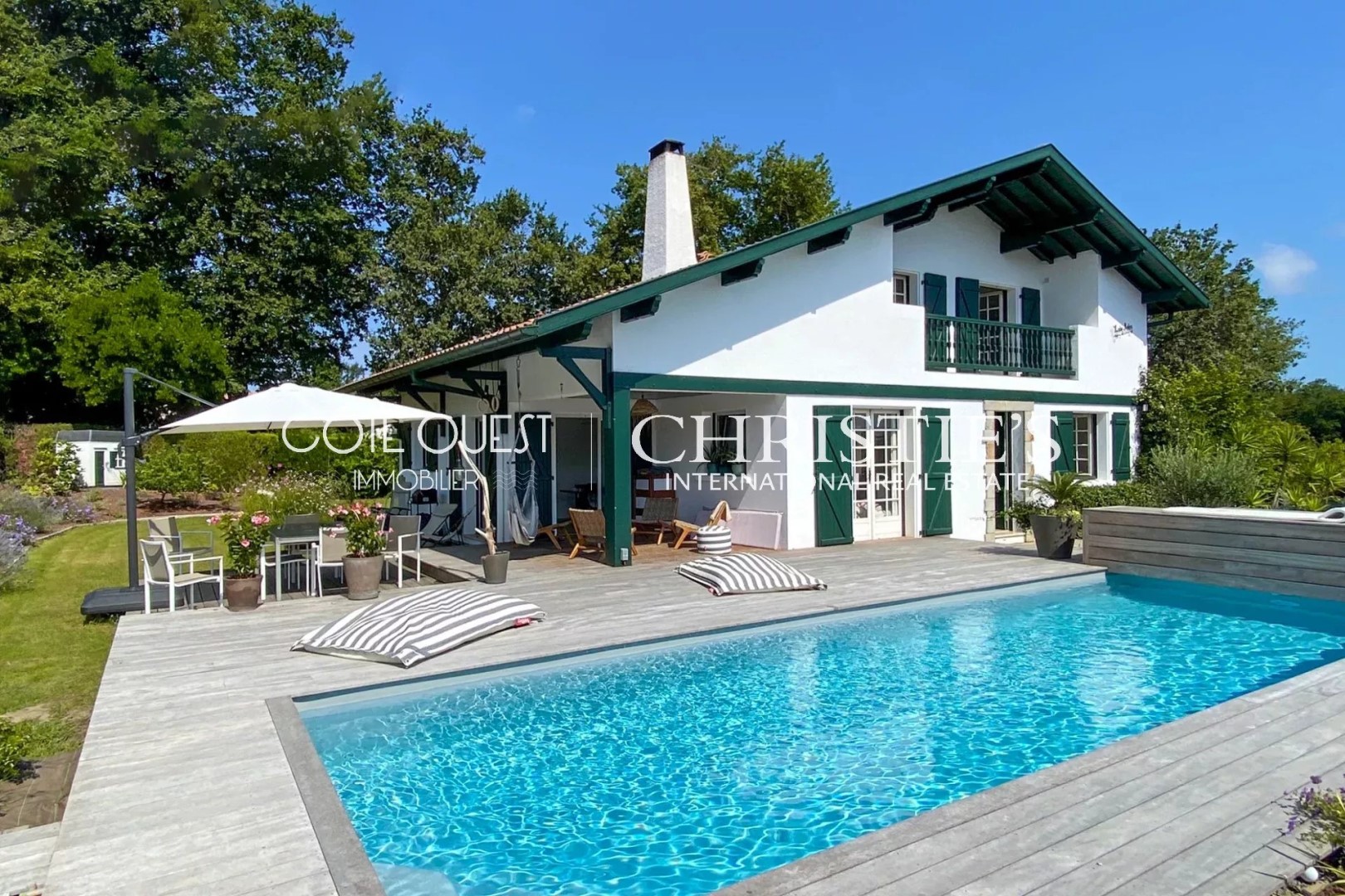 Luxury house for sale in Anglet