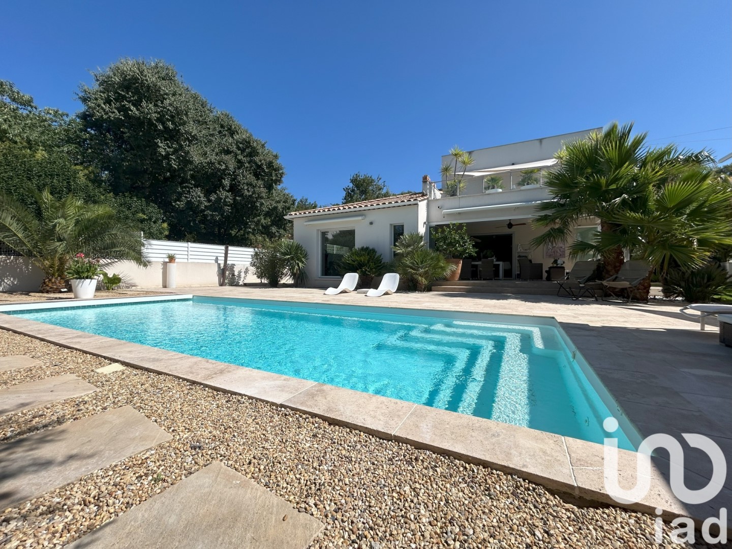 luxe huis te koop in La Valentine-Les Hautes Viougues