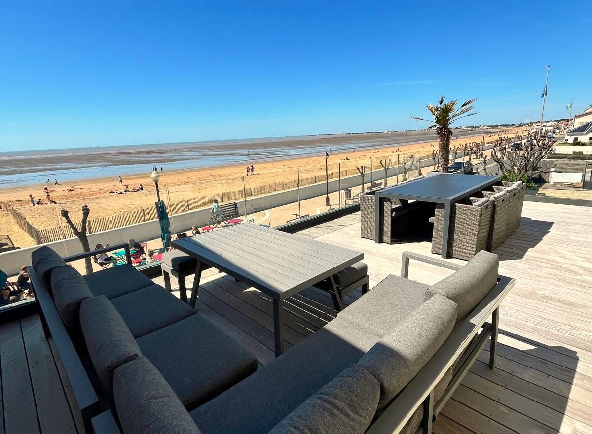 Maison de luxe à vendre dans le quartier Ouest