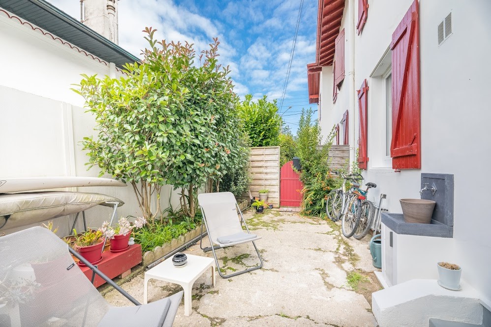 Maison de luxe à vendre dans le quartier Saint Martin-Cité des Fleurs