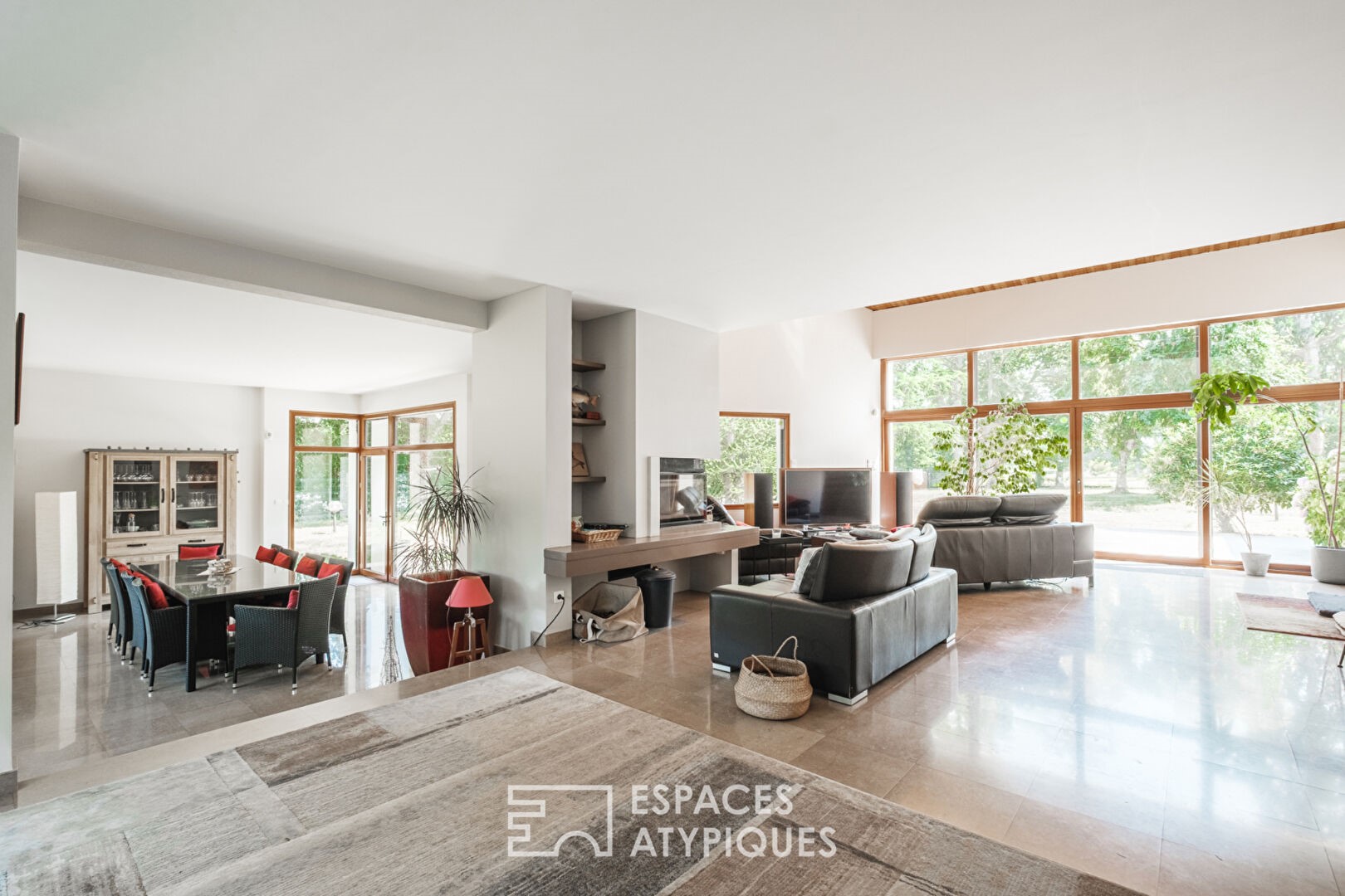 Luxury house for sale in Beaulieu-sous-Parthenay