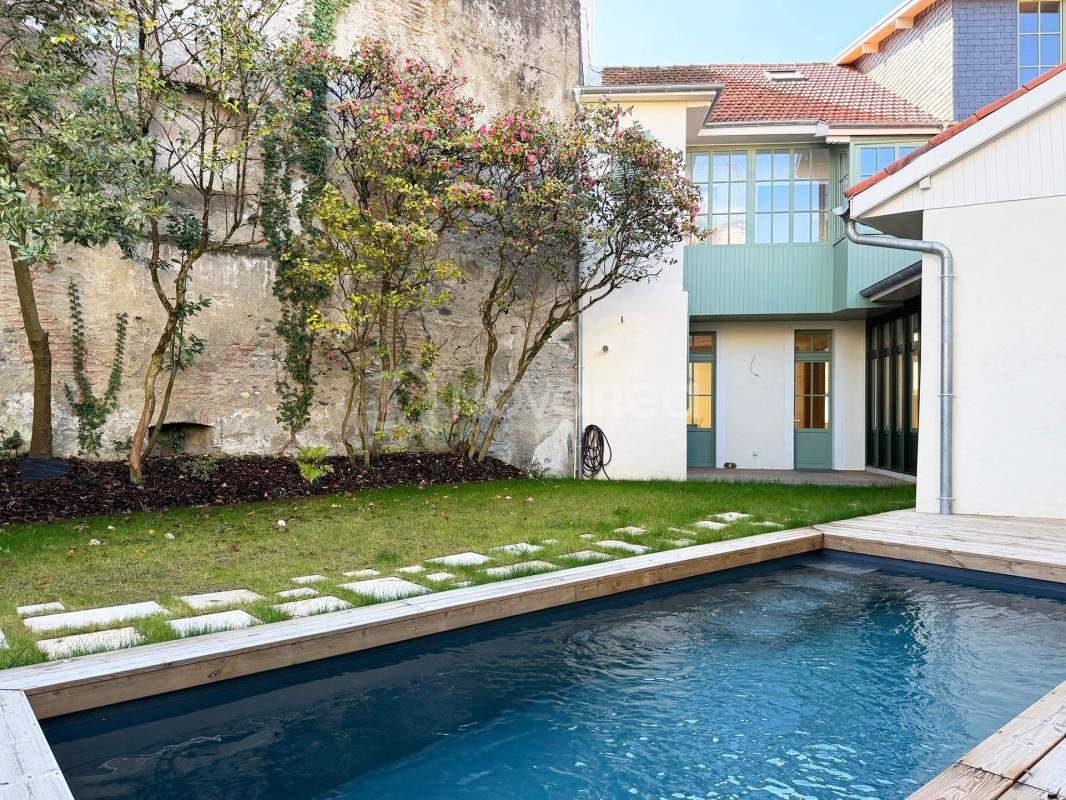 Stadswoning te koop in Centre Ville