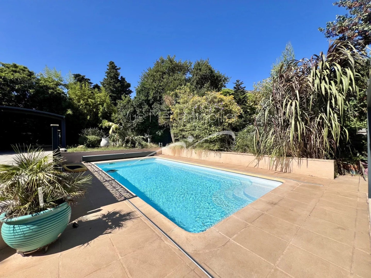 Luxe stadswoning te koop in Les Calanques