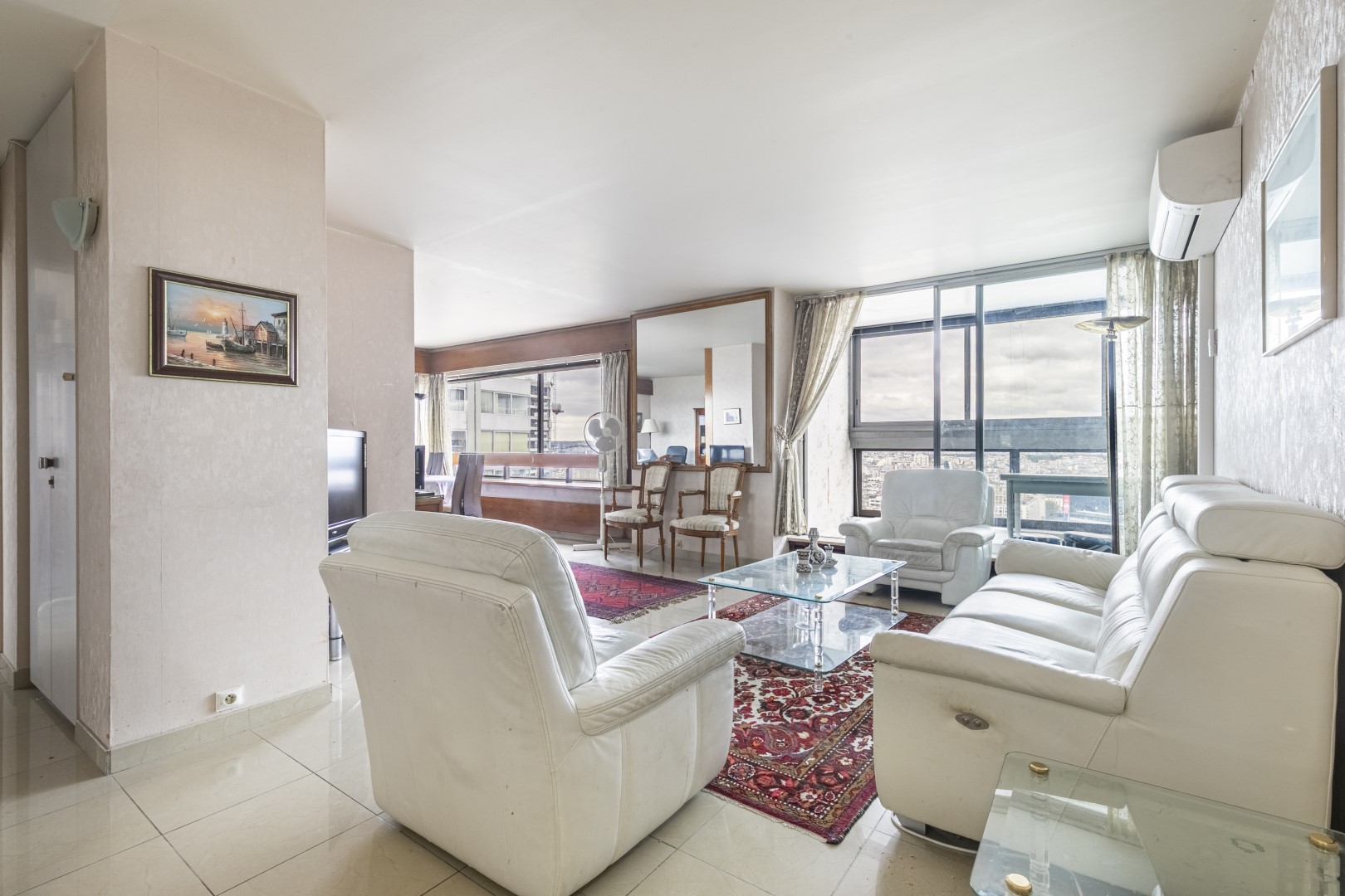 Luxury apartment for sale in the district Dupleix-Motte Picquet