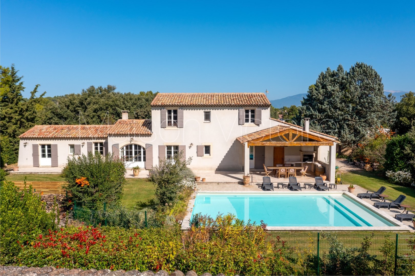 Bastide à vendre à Saint-Didier