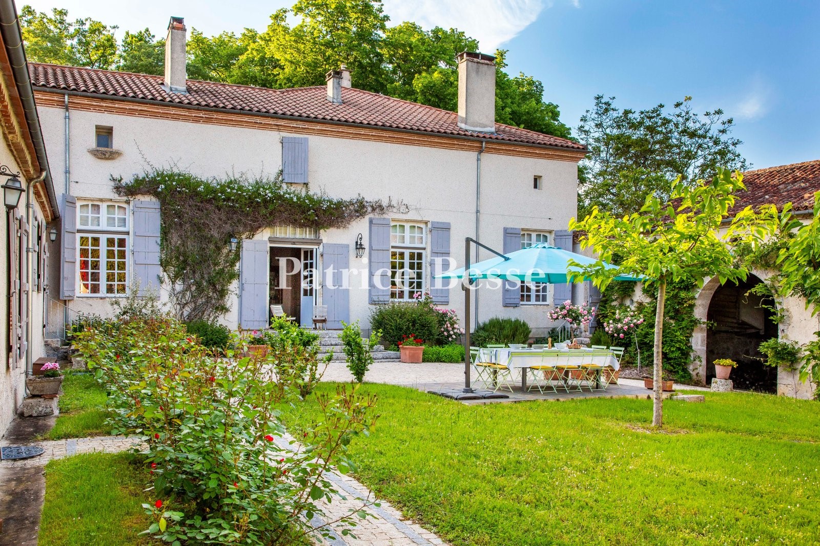 Residence for sale in Montesquieu