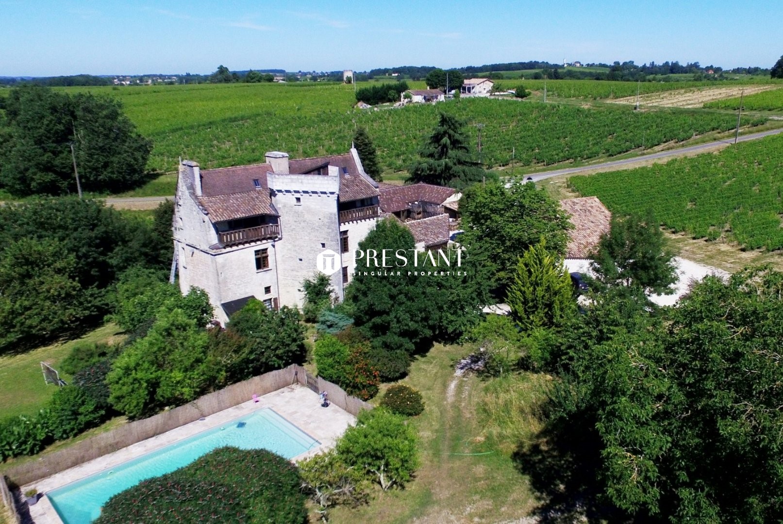 Chateau A Vendre En Dordogne 28 Annonces Lux Residence