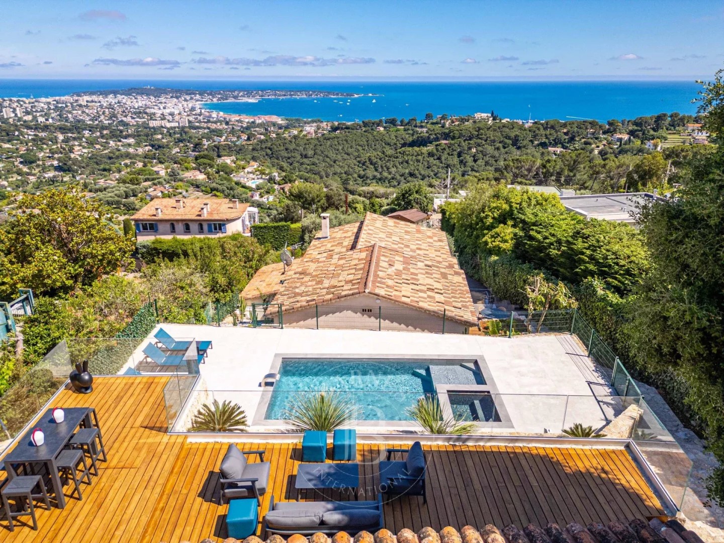Luxus-villa in saisonaler Vermietung Le Riou