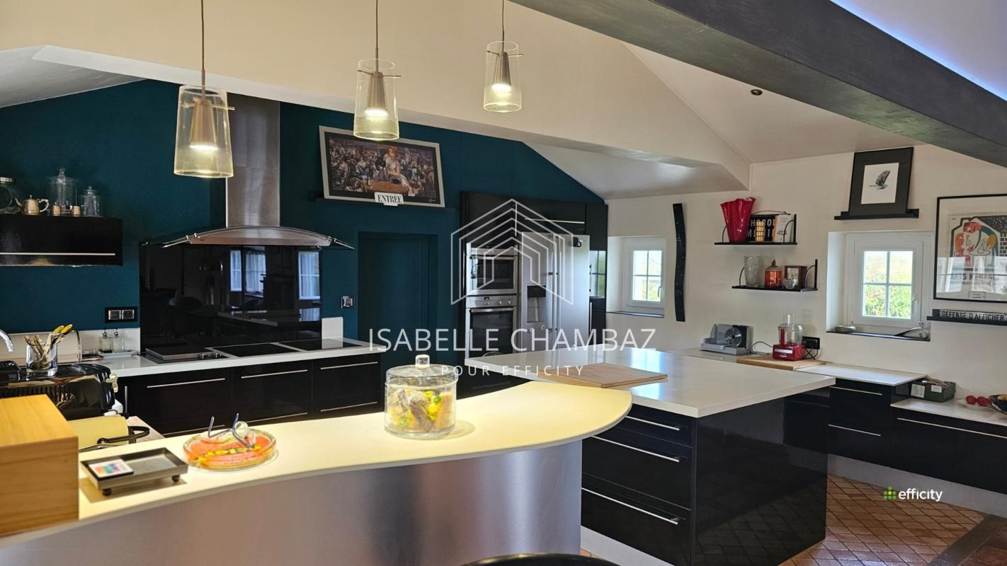 Traditional property for sale in the district Peripherie