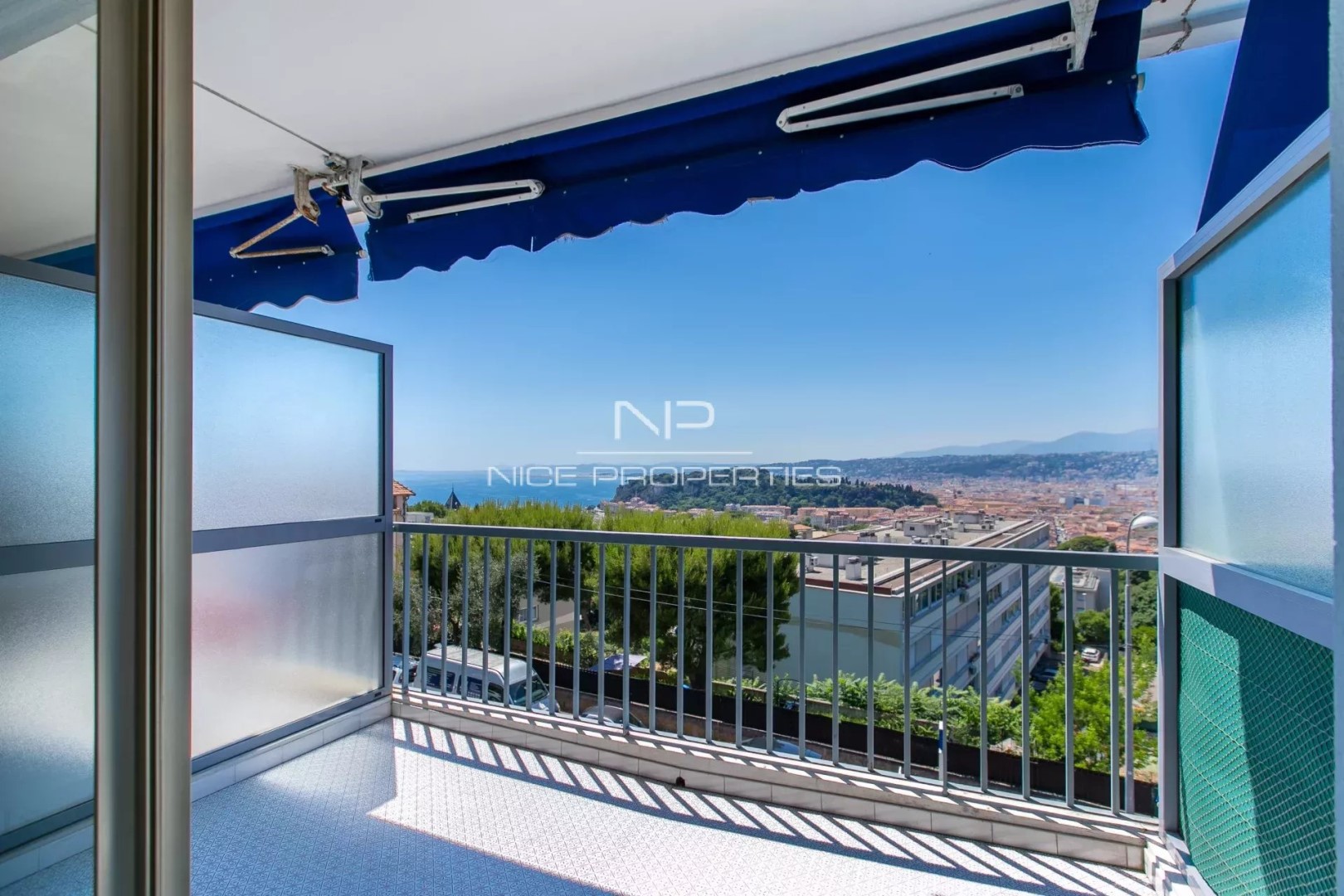 Appartement de luxe à vendre dans le quartier Mont Boron