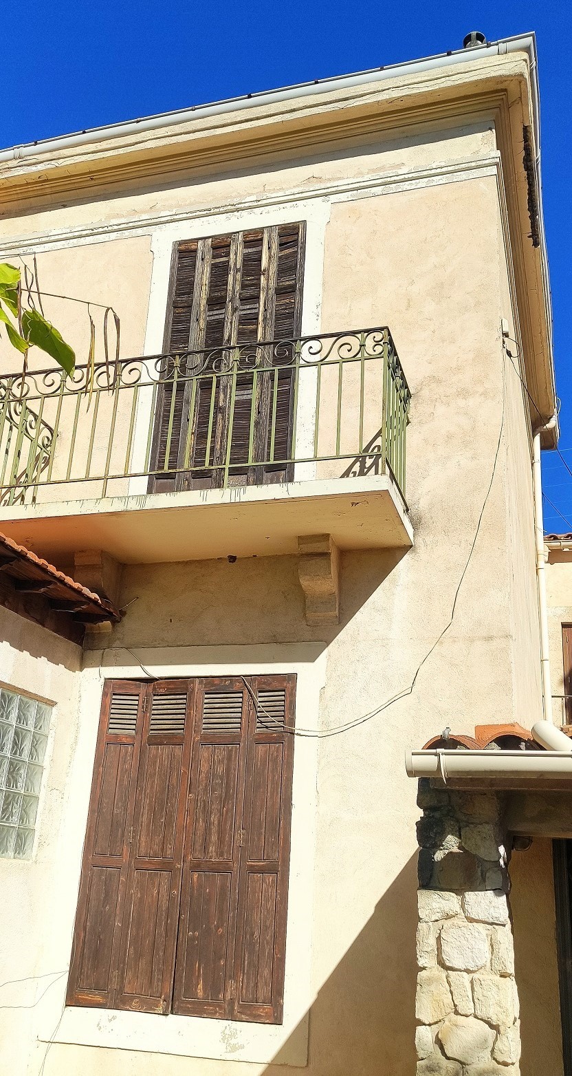 Maison 8 pièces 240 m²