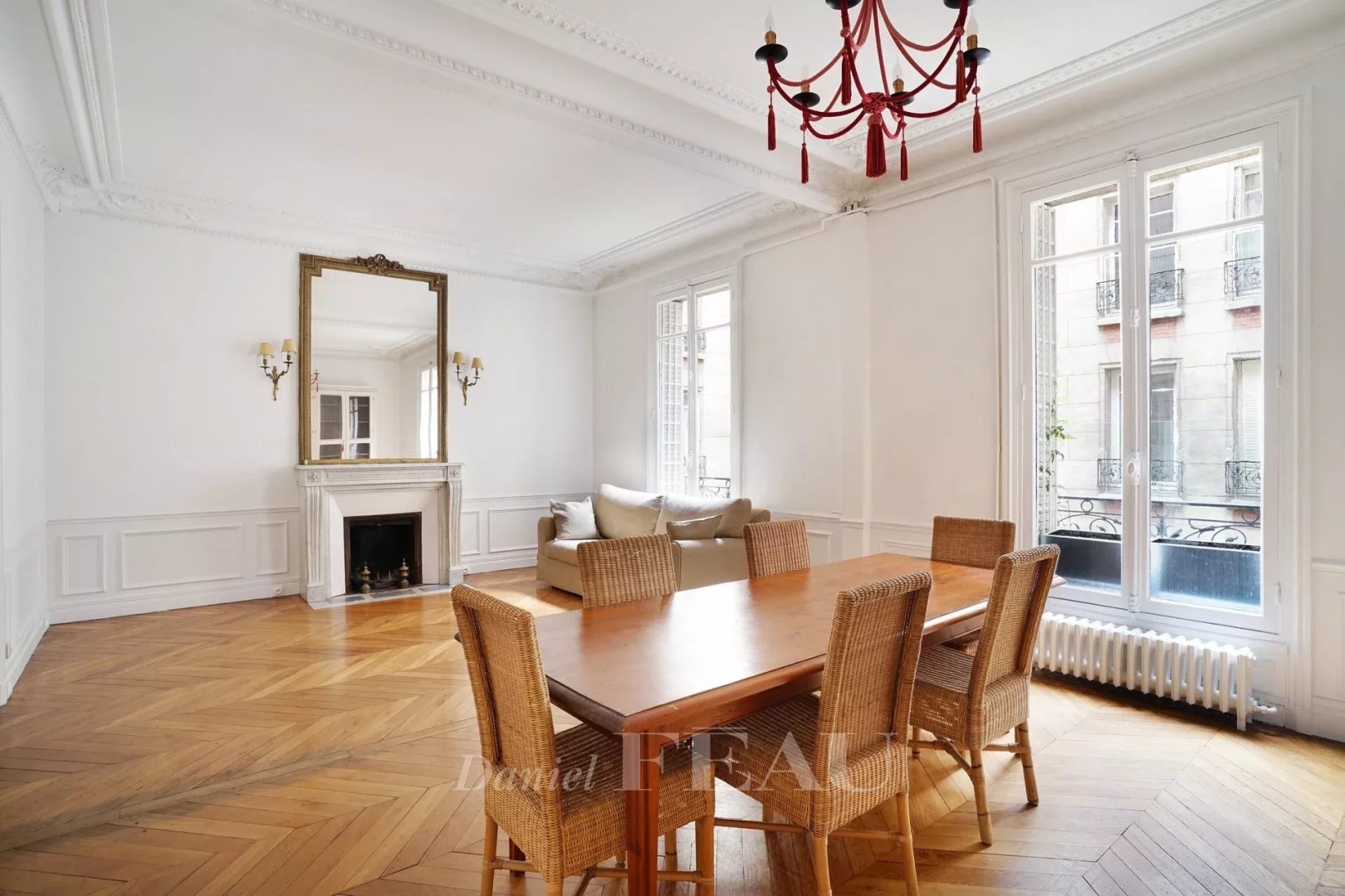 Luxury apartment to rent in the district Saint Placide