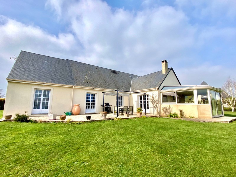Hedendaagse woning te koop in Pont-l'Évêque