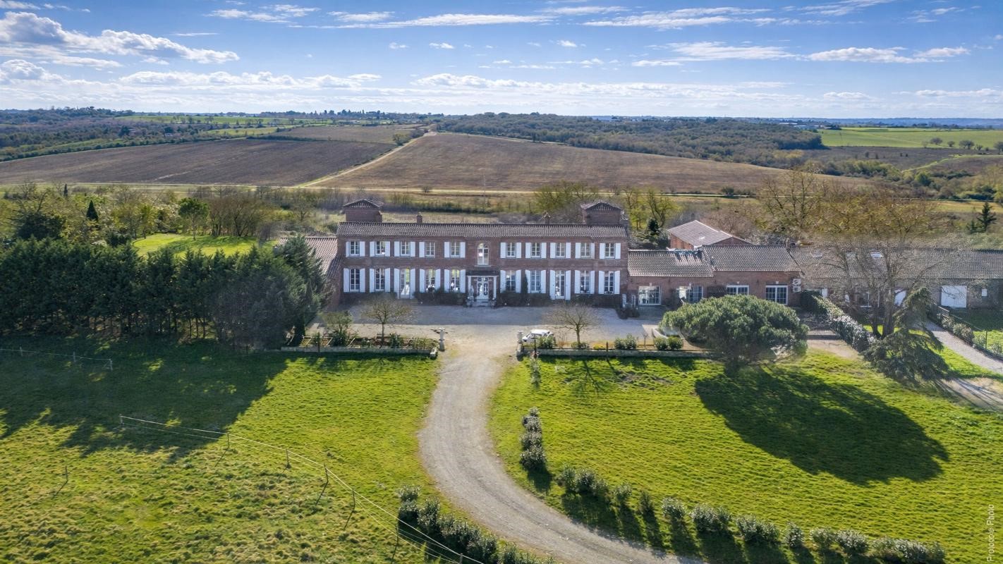 Luxury house for sale in the district Les Chalets-Saint Aubin-Saint Etienne