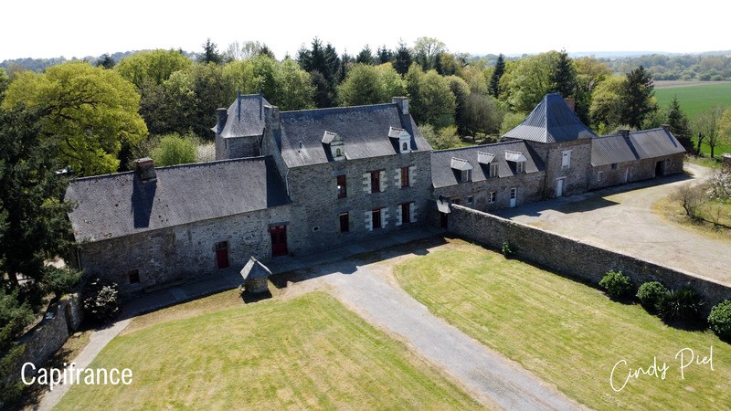 Manor house for sale in Quelneuc