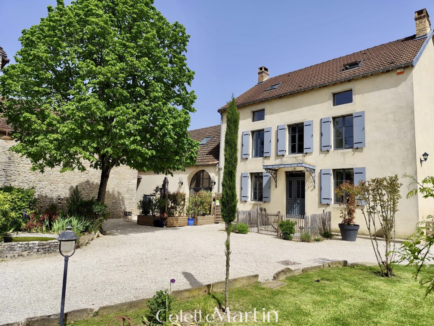 Stadswoning te koop in Sainte-Marie-sur-Ouche