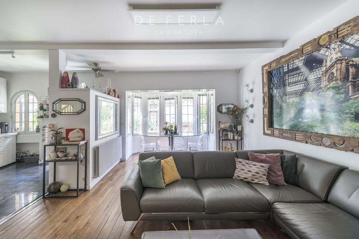 Villa de luxe à vendre dans le quartier Mouton Duvernet