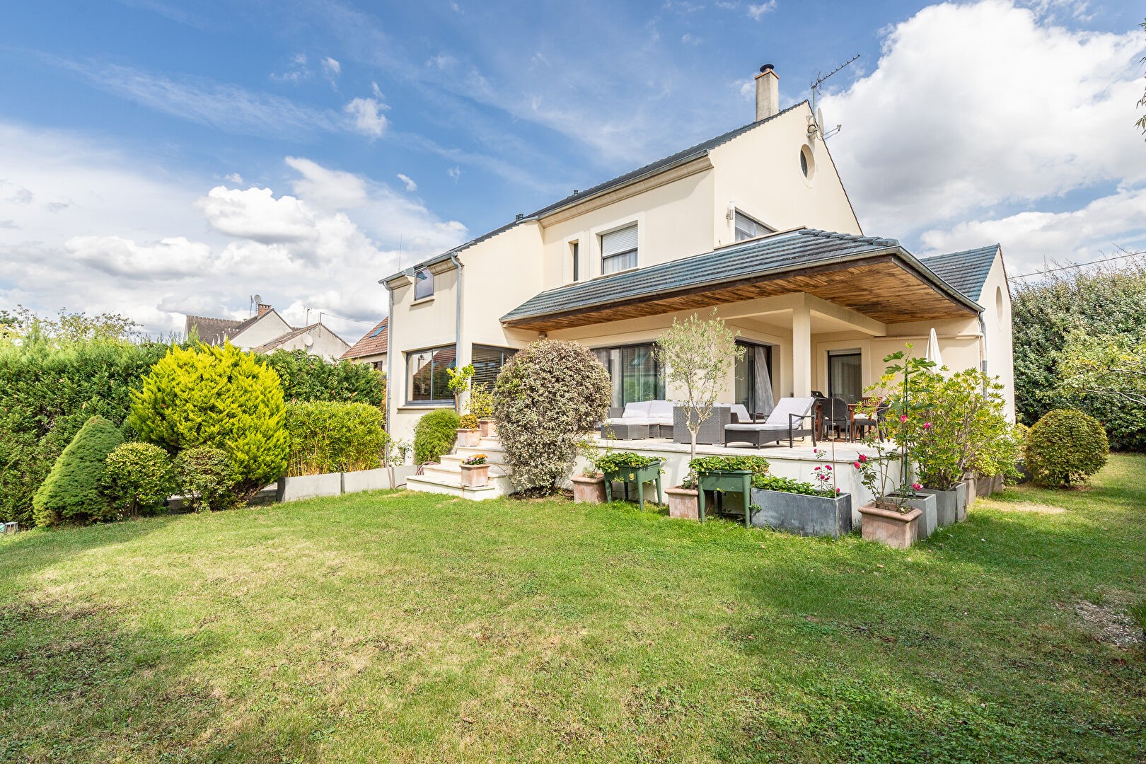 Maison de luxe à vendre dans le quartier Plateau et Pileu