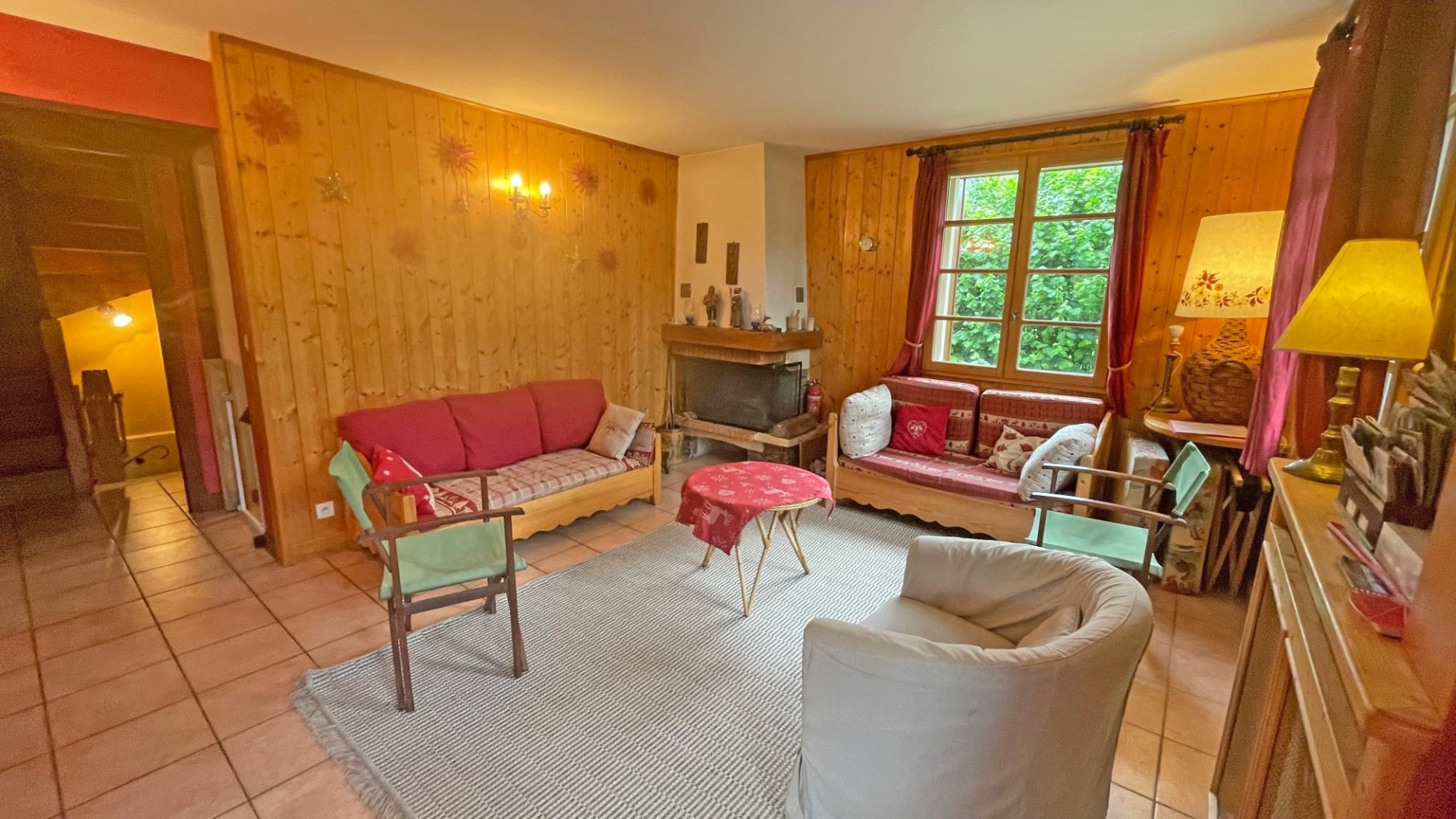 Chalet familial 8 pièces - Proche centre village - Fort potentiel - Sous-sol complet à Samoëns (74330) — 4