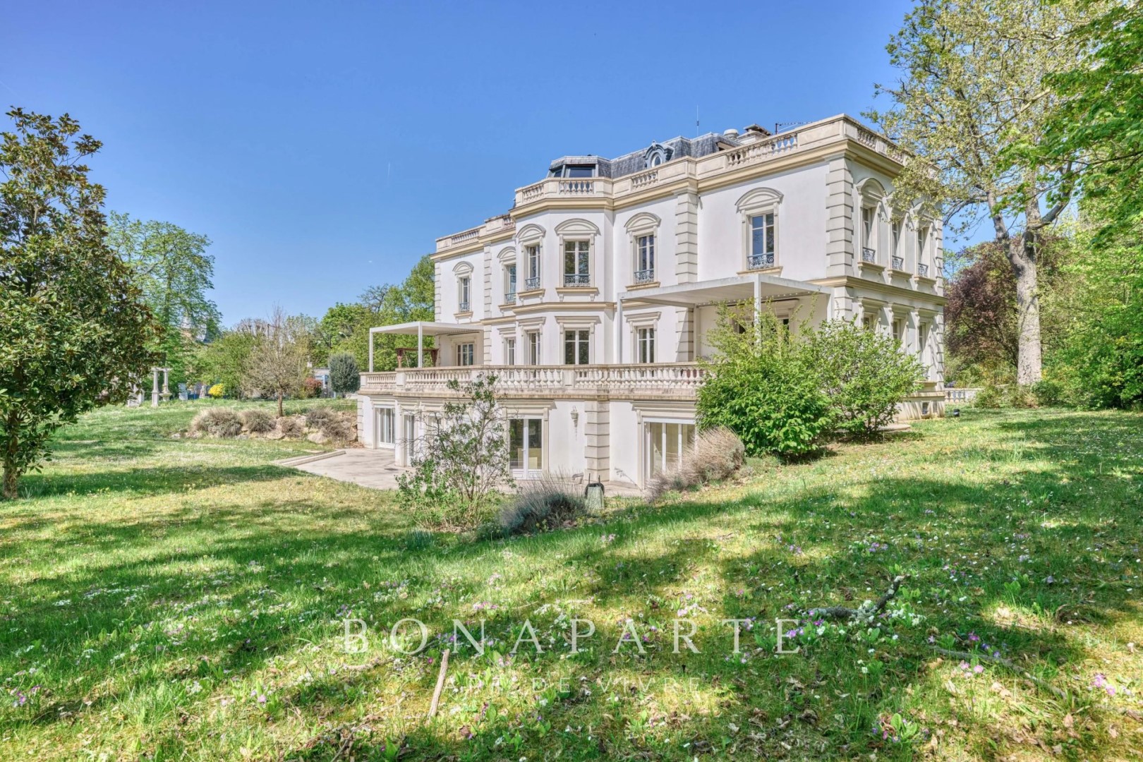 Maison de luxe à vendre à Le Vésinet