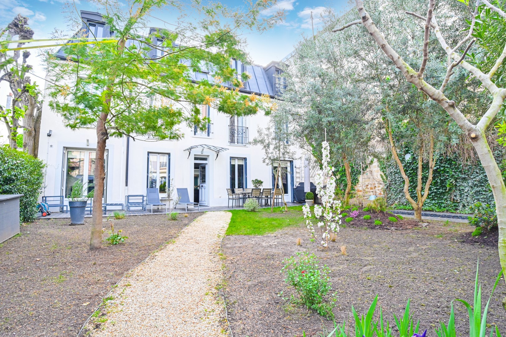 luxe huis te koop in Chateau Ridel