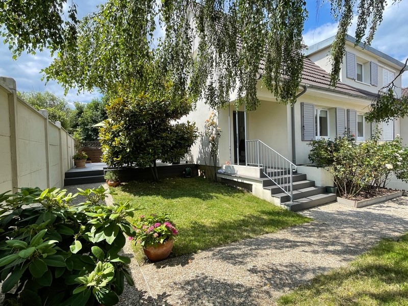 Maison contemporaine à vendre au Le Chesnay