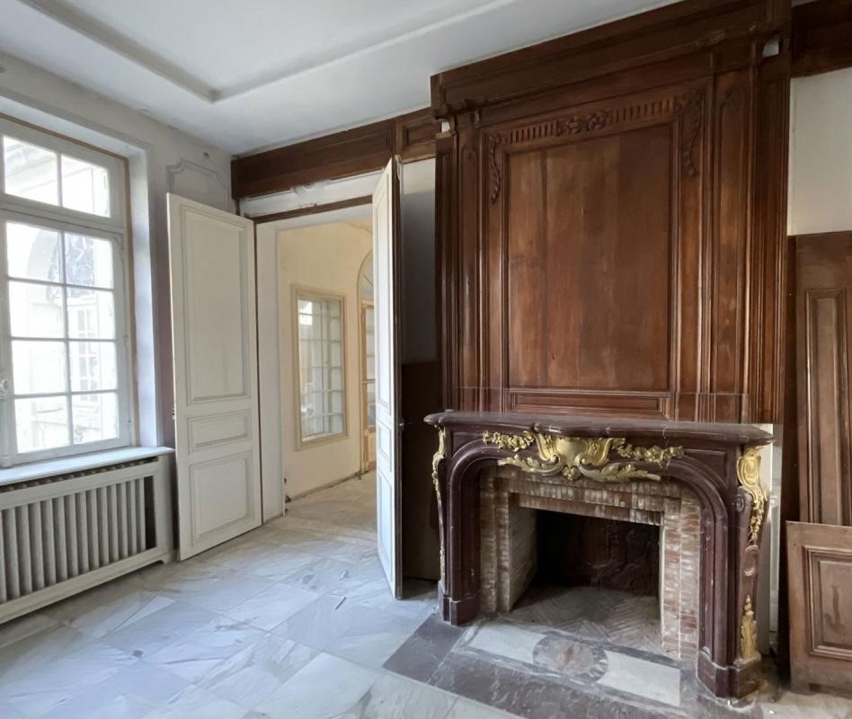 property for sale in the district La Châtaigneraie-La Feuillaume Sud