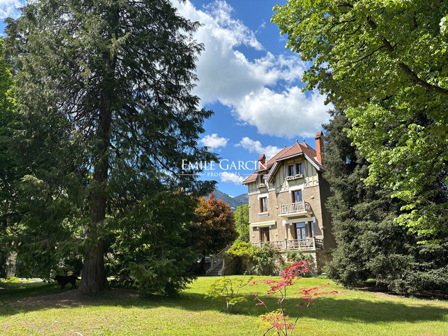Maison de luxe à vendre dans le quartier Bayard