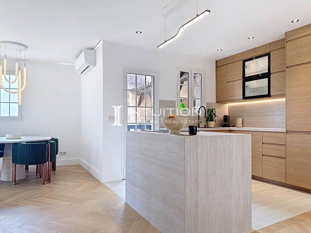 Luxe appartement te koop in Les Galinieres