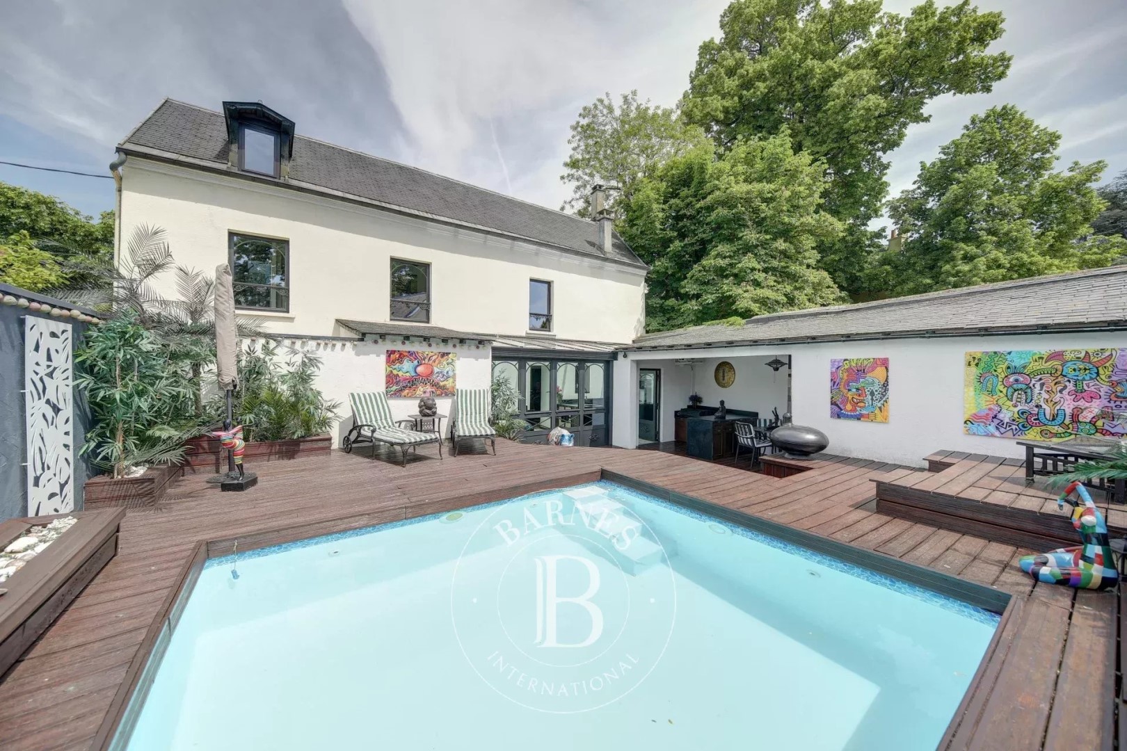 Maison de luxe à vendre dans le quartier Notre Dame