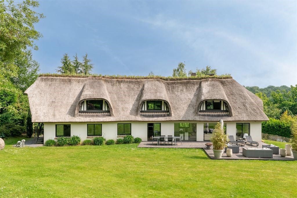 Luxury house for sale in Bihorel