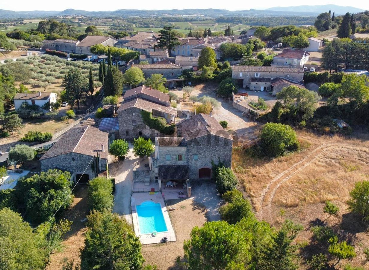 Ferme à vendre à Saint-Bénézet
