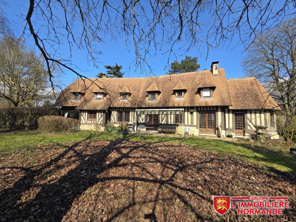 Luxury house for sale in Le Vaudreuil