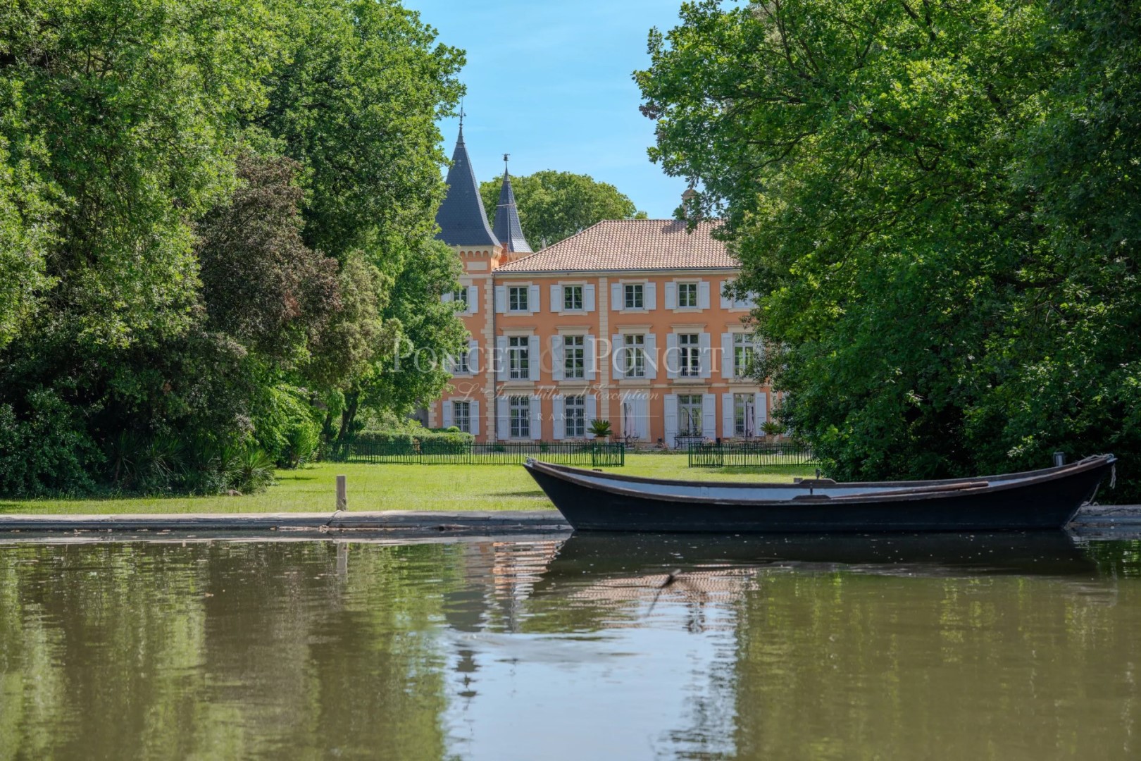 Castello in vendita Centre Ville