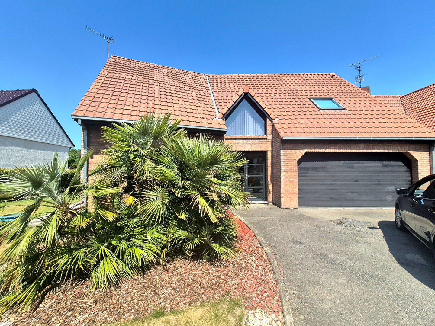 Luxury house for sale in Lorgies