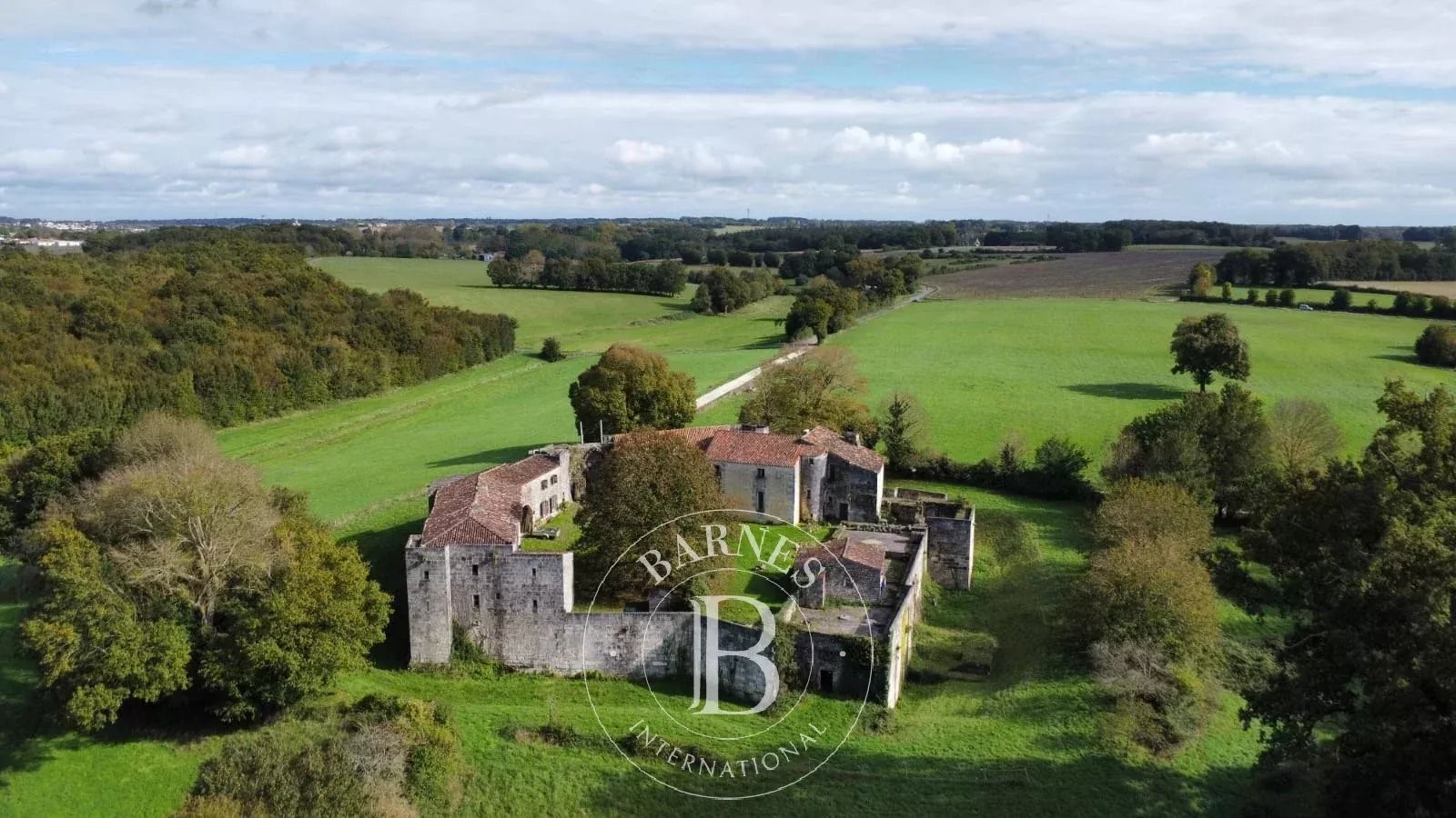 Castle for sale in the district Centre