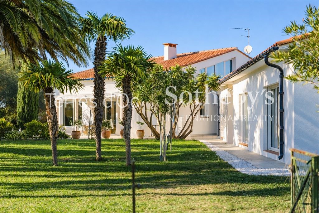 Maison de luxe à vendre à Perpignan