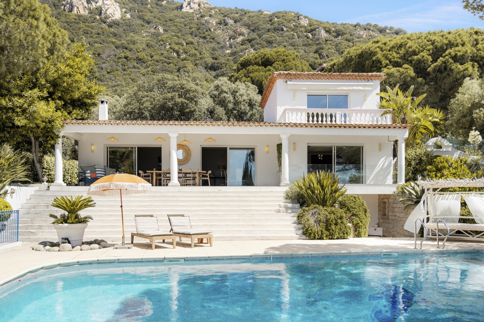 Luxus-villa in saisonaler Vermietung Ajaccio
